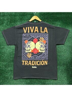 Cerveza Modelo Established in 1925 T-Shirt Size Large